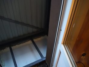 Металлический каркас для балкона